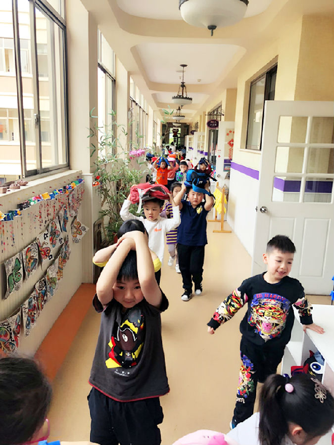 "地震来了,我不怕"——嘉兴庆安幼儿园开展防灾减灾逃生演练活动